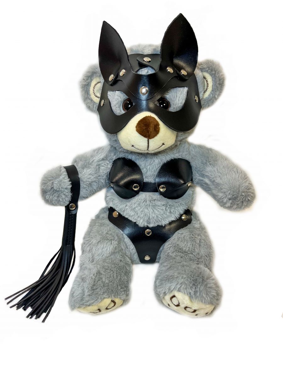 Необычный БДСМ Мишка в образе домины - в маске, белье и с плетью - идеальный вариант, чтобы порадовать ценителей оригинальных подарков. Костюмчик выполнен из искусственной кожи.