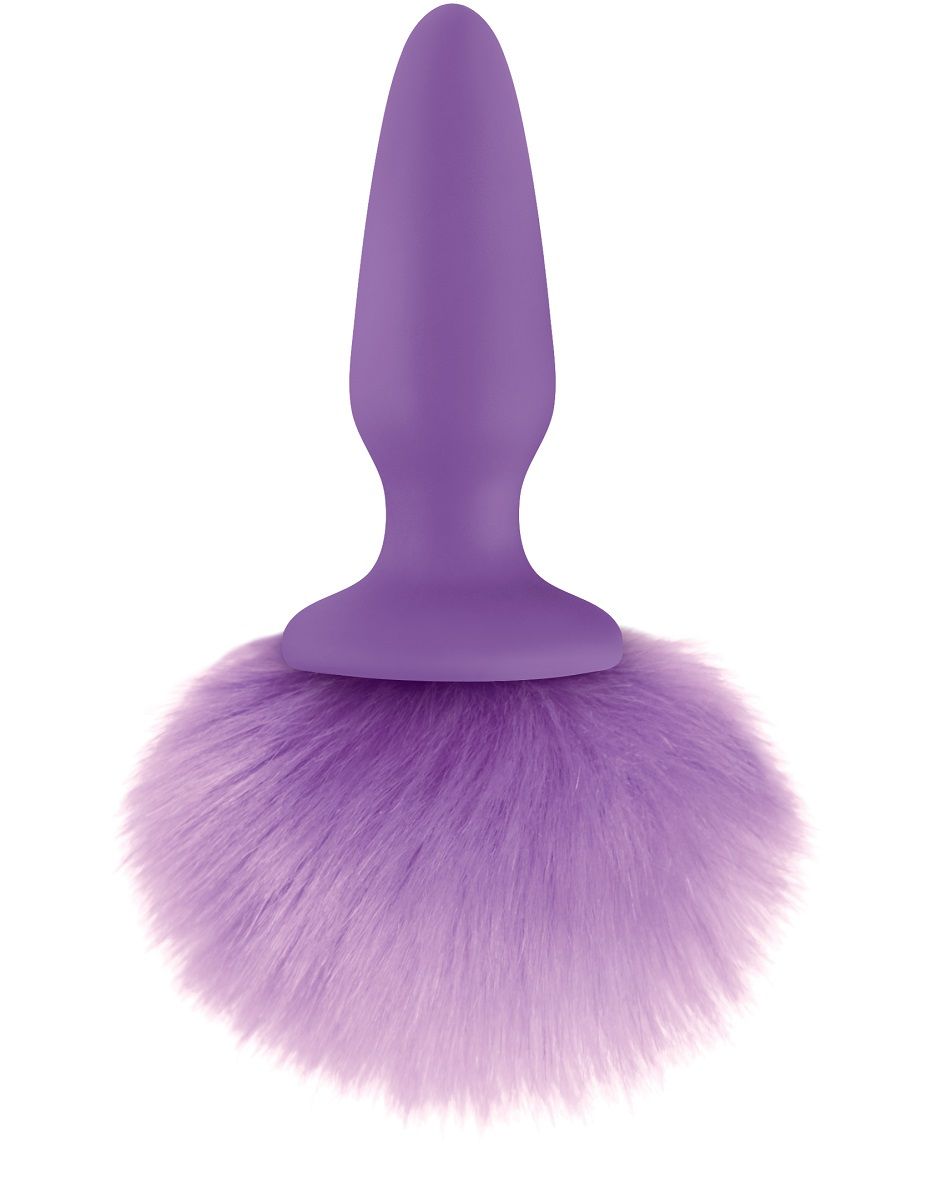 Фиолетовая анальная пробка с фиолетовым заячьим хвостом Bunny Tails Purple. Пробка выполнена из силикона, хвост - из искусственного меха. Рабочая длина - 7 см.