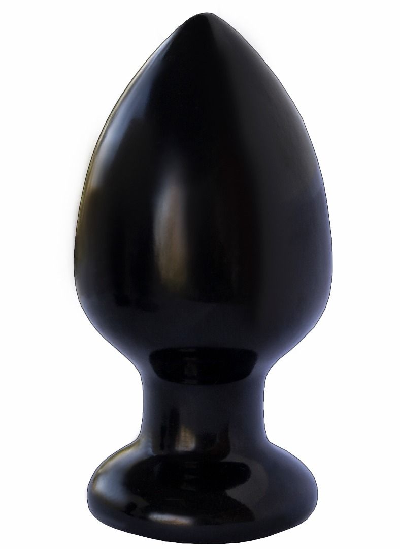 Глянцевая черная пробка без швов.Имеет устойчивое основание, которое так же служит ограничителем игрушки для безопасного использования.  Рабочая длина - 11,5 см.