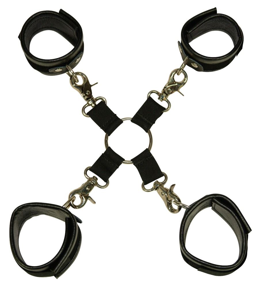 Чёрная бондажная фиксация: крестовина, наручники и оковы.  Ширина браслетов - 5 см.