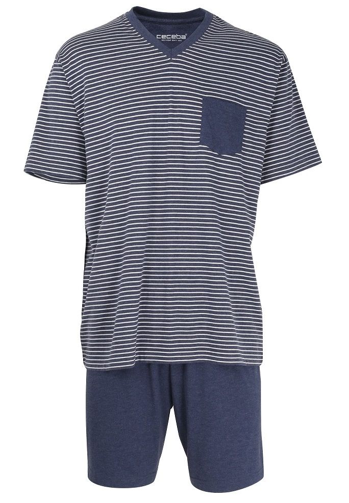 Пижама мужская из хлопкового трикотажного полотна. Футболка с коротким рукавом и V-образным вырезом, и шорты. В комплекте: футболка, шорты.