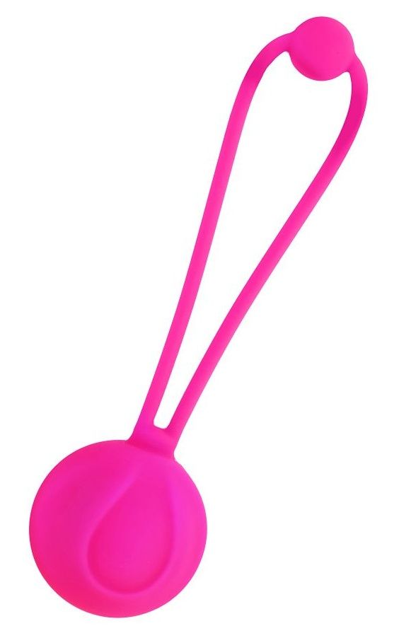 Вагинальный шарик Blush выполнен из нетоксичного и гипоаллергенного 100% силикона высокого качества. На конце есть веревочка, позволяющая легко вводить и извлекать игрушку. Водонепроницаем и прост в уходе. Идеальный способ попрактиковать упражнения Кегеля. Вагинальный шарик от бренда L’Eroina укрепляет ЛК-мышцы, улучшает тонус и упругость мышц влагалища, а также помогает увеличить продолжительность и интенсивность оргазмов. Просто нанесите ваш любимый лубрикант и вставьте шарик. Он абсолютно бесшумный, а петлю для извлечения легко спрятать в нижнем белье.  Вес - 65 гр.