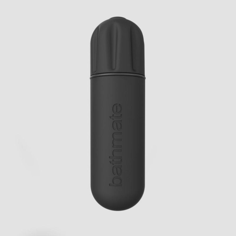 Маленькая, но очень мощная, 100% водонепроницаемая вибропуля от Bathmate. Включает в себя 10 режимов вибрации, из которых 1, 4 и 10-й были специально созданы для получения интенсивного женского оргазма. Остальные режимы идеально подойдут для чувственной прелюдии и стимуляции любых эрогенных зон.   Простая и элегантная, Bathmate Vibe является USB-перезаряжаемой, шнур предоставляется в комплекте.