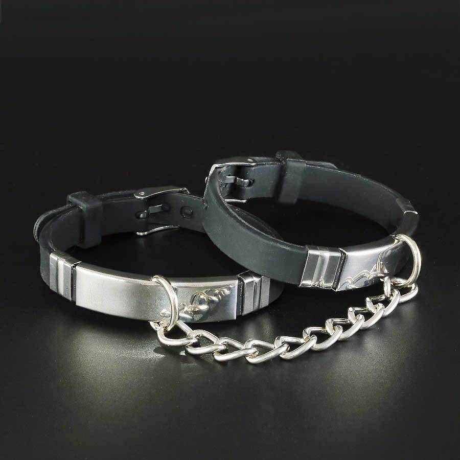 Наручники изготовлены из силикона черного цвета и соединены цепочкой.  Длина наручника - 22 см, ширина - 1 см.