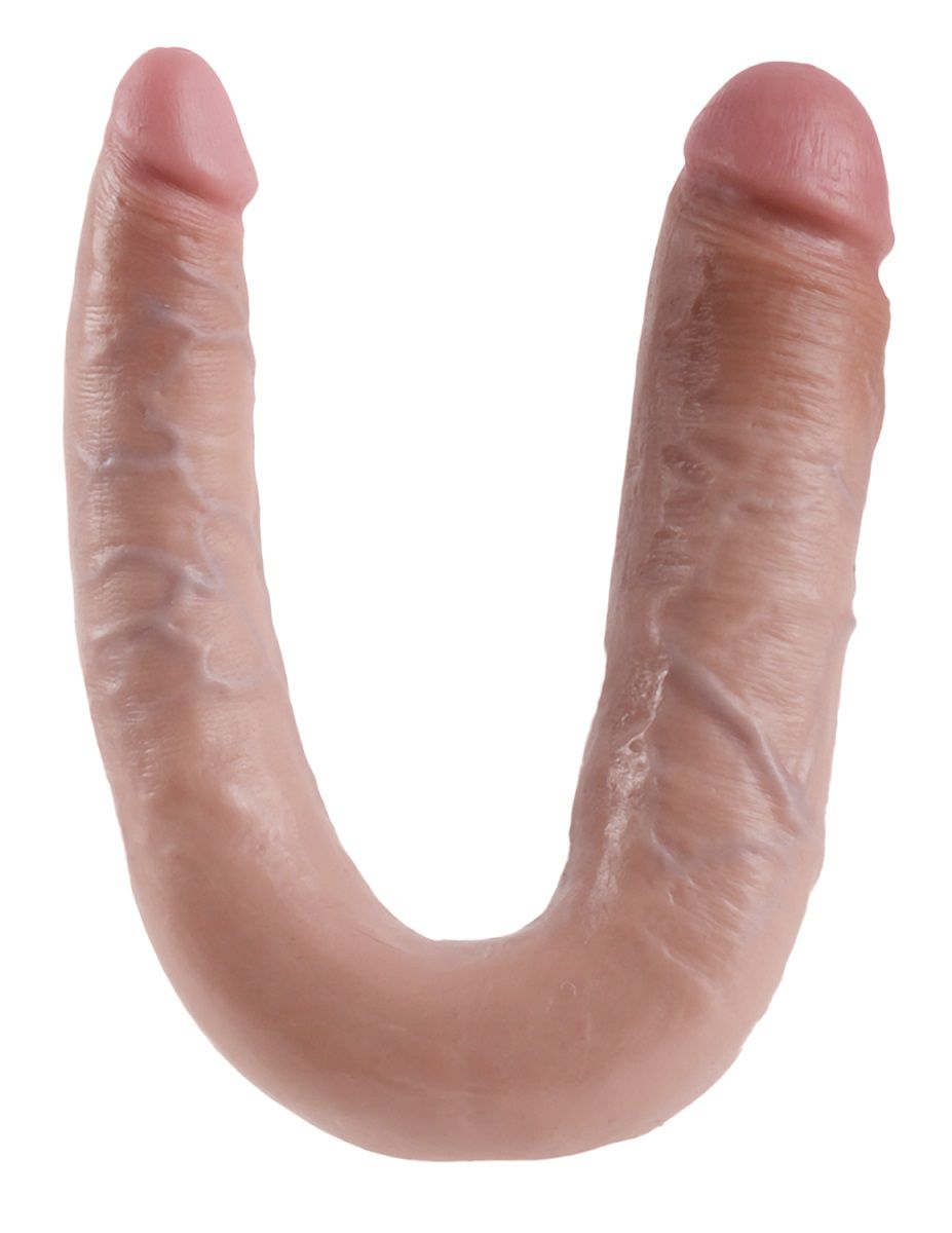 Этот двусторонний фаллоимитатор необычной подковообразной формы – отличная игрушка для большинства пар. Два отростка с розовыми головками, слившись воедино, могут довольно сильно отклоняться друг от друга. <br><br> А значит, могут служить для одновременной стимуляции обоих партнёров (вагина-вагина или вагина-анус), а также в качестве безремневого женского страпона. <br><br> Конечно, реалистичную игрушку можно использовать и для соло-игры. Вагинальные проникновения, чувственное заполнение попки… как же хорошо!  Рабочая длина (с каждой из сторон) - 17,8 см.<br> Диаметр стволов - 4,3 и 3,3 см.