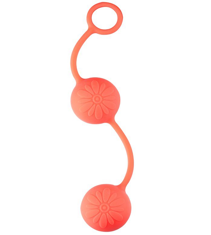 Оранжевые вагинальные шарики с цветочками на поверхности. Приятные на ощупь, из силикона.