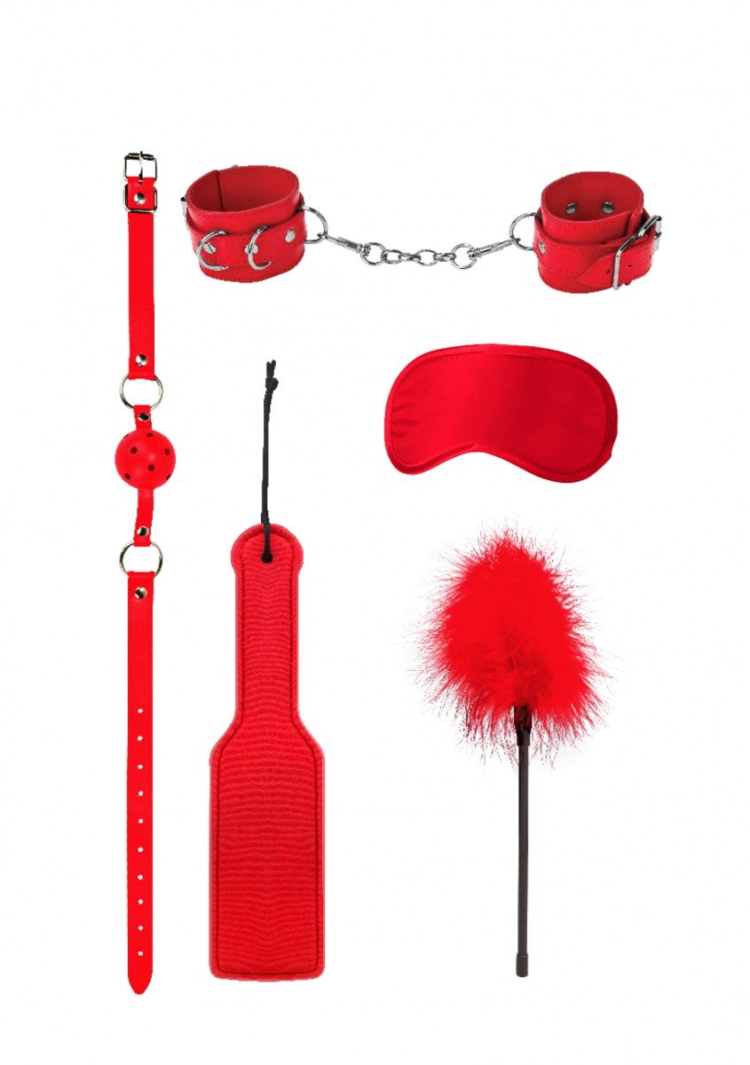 Introductory Bondage Kit №4 – набор, состоящий из 5 предметов для эротических ролевых игр и практик БДСМ. В комплекте: кляп-шарик, наручники, маска, пуховка, шлепалка. Длина пуховки - 28 см. Длина шлепалки - 30,5 см.