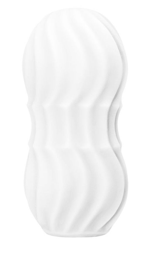 Нереалистичный мастурбатор Dreamy из коллекции Marshmallow обладает двусторонней поверхностью с яркими разнообразными рельефами. Выполнен из эластичного и бархатистого материала. Хорошо тянется и подходит для любого размера. Можно использовать соло или во время прелюдии. Благодаря небольшому размеру игрушка не занимает много места при хранении. Рекомендуется использовать совместно с лубрикантом.