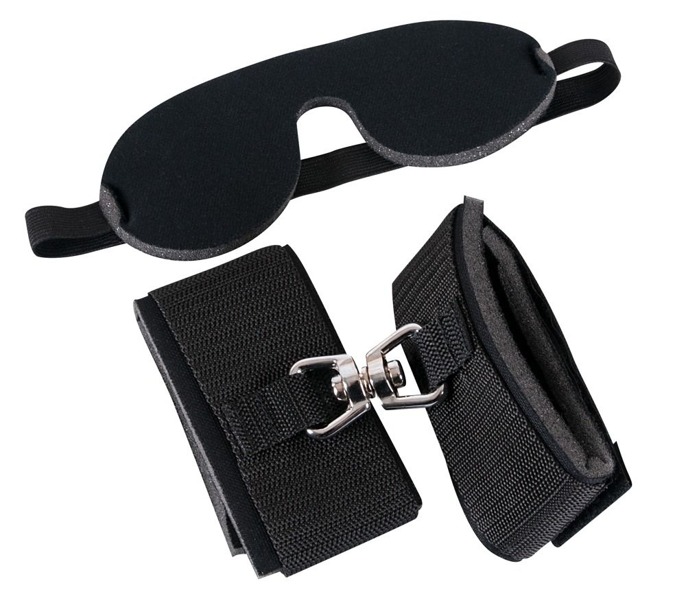 Набор БДСМ: наручники и маска на глаза чёрного цвета. Ширина манжет - 6 см.