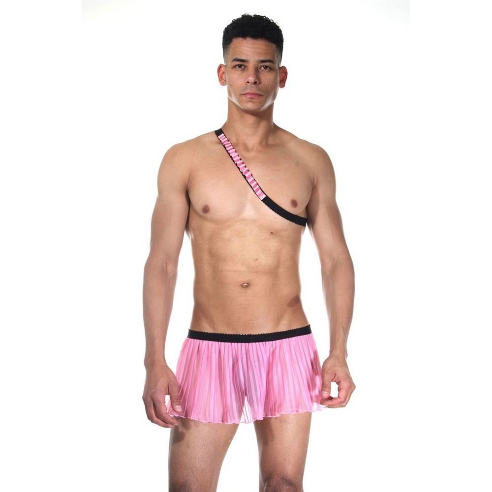 Эротичный костюм для мужчин, состоящий из розовой плиссированной юбки на черном поясе с открытыми ягодицами и черно-розовой повязки, которая одевается на верхнюю часть тела. В комплекте: юбка, наплечник.