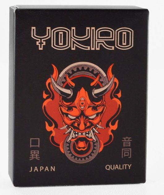 Презервативы с точечной текстурированной поверхностью YOKIRO Dotted. В упаковке - 3 шт.<br> Номинальная ширина - 52 мм.<br> Толщина стенки - 0,06 мм.