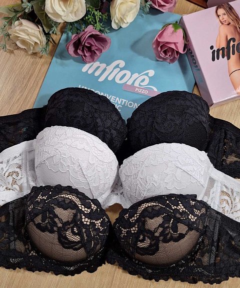 Бюстгальтер Анжелика с чашкой супер пуш-ап. Визуально добавляет 2 размера. Несъемные регулируемые бретели, передняя часть которых обтянута микрофиброй. Застежка в 2 ряда на 3 позиции. Выполнен из кружева и мягкой микрофибры.