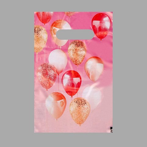 Пакеты с вырубной ручкой признаны одними из наиболее прочных разновидностей пакетов с ручками. Вырубная ручка мягкая и не давит на руку: благодаря этим свойствам пакет легко и комфортно носить, даже если он нагружен. Размеры - 20х30 см.