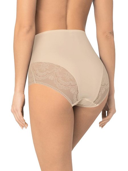 Трусы с высокой линией талии. Выполнены из деликатного эластичного полотна. Вырез ножки декорирован плоским кружевом с цветочным рисунком. По талии пришита  эластичная тесьма.  Хлопковая ластовица. Благодаря особенностям кроя изделие абсолютно незаметно под одеждой, при этом трусы обладают легким корректирующим эффектом.