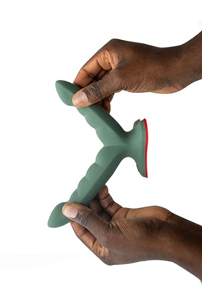 Хотите идеальное сочетание гибкости и прочности в вашем интимном опыте? Первоклассный фаллоимитатор Ryde станет вашим незаменимым помощником как для внешнего интимного массажа, так и для проникающей стимуляции.<br><br>  Этот многофункциональный фаллоимитатор на присоске идеально подходит для самых разнообразных видов не только проникающего удовольствия — от нежных ласк до интенсивных фрикций. Рельефные выступы на двух стволах обеспечивают приятный массаж, а его способность присасываться к любой гладкой поверхности позволяет вам проявить творческий подход к своим фантазиям. Плоское основание также может закрепляться в специальных трусиках или ремнях для страпона.<br><br>  Приятная гладкая поверхность, стимулирующие выступы и уникальный дизайн Ryde – все это продумано для разнообразной интимной игры. Красная подошва и металлическая кнопка FUN FACTORY добавляют штрихи роскоши к вашему опыту.<br><br>  Ryde обеспечивает мягкое введение благодаря слегка заостренным кончикам, поддерживая устойчивость даже в самых активных играх. Неограниченные возможности для массажа клитора, вульвы и ануса делают Ryde неотъемлемым аксессуаром в вашем интимном арсенале. Без стержней и проводов, гибкий Ryde идеально подходит для внешних игр, предлагая комфорт и удовольствие на каждом этапе. Насладитесь полной гармонией стимуляции точек A, P и G, достигая оргазмов без предела. Наслаждайтесь максимальным удовольствием и свободой во время вашей игры с Ryde — вашим проводником в мир бесконечного наслаждения и интимности.<br><br>  Особенности:<br>  удобен в обращении <br>  100% гипоаллергенный медицинский силикон для безопасности и приятного ощущения <br>  стабилен в использовании - присоска позволяет использование без рук или в качестве страпона <br>  многофункциональная стимуляция ануса, вульвы и клитора <br>  Водонепроницаемость 100% Длина малого отростка - 10 см.