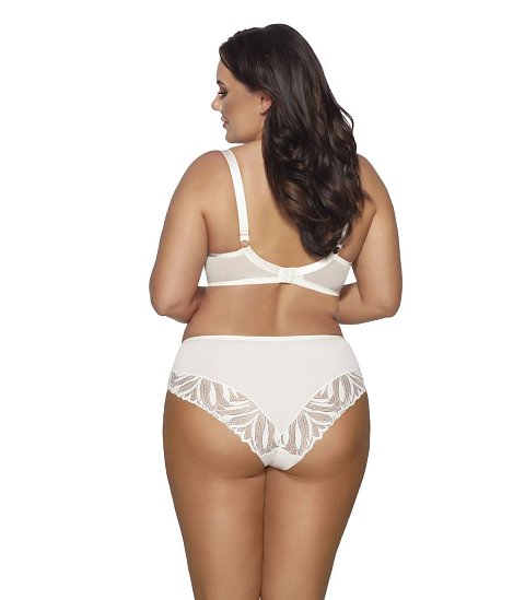 Бюстгальтер 2105 PU Yasemin выполнен на основе модели 1030 на косточках, чашки шитые, нижняя часть на тонком поролоне, внутренняя сторона прошита хлопковым трикотажем, внешняя часть из эластичного трикотажа, верхняя часть из эластичного кружева, продублированного сеткой для лучшего прилегания к груди (телесная в черном и телесном варианте). Пояс из плотной стабилизирующей сетки. Бретельки не отстёгиваются, регулируются по длине, на спине застёжка - удлинитель на 2 и 3 крючка, фурнитура металлическая цвета меди.  У бюстгальтеров/купальных лифов AVA довольно тугой пояс, который адаптируется под тело после нескольких дней носки или одной-двух стирок. Рекомендуем использовать удлинитель пояса бюстгальтера на первое время либо выбирать следующий за «своим» размер, с поясом длиннее.