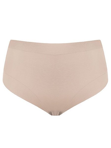 Трусики-слип с завышенной линией талии выполнены из ультрамягкой микрофибры спереди и сетки с бесшовным краем сзади, что делает их совершенно не заметными под одеждой. Высота бочка 12 см. Пояс и линия открытия ноги спереди обработаны мягкой окантовкой. Имеют анатомическую посадку за счет сборки по заднему шву. Ластовица выполнена из уникального хлопкового материала.