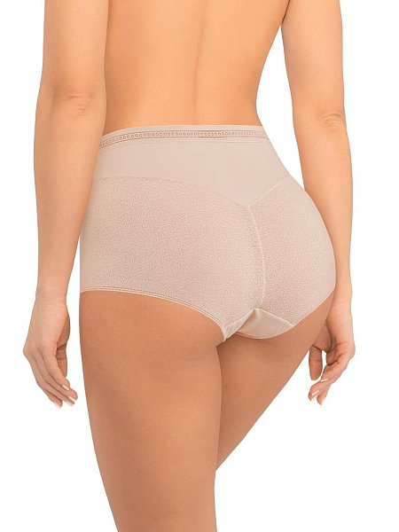 Трусы-слип с высокой линией талии. Передняя и задняя детали выполнены из микрофибры. Вырез бедра из цельнокройного кружева с сетчатой структурой. Широкая декоративная резинка, использованная для обработки талии, придает изделию ультрамодное звучание. Хлопковая ластовица. Упаковка - индивидуальная картонная коробочка.  Материал: 84% нейлон, 16% спандекс