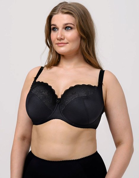 Бюстгальтер на каркасах с мягкой чашкой. Чашки овальной формы с диагональным членением создают округлую наполненную форму, эффектно приподымая грудь. Широкий стан плотно облегает тело, снимает нагрузку с плечевого пояса и обеспечивает стабильную комфортную посадку бюстгальтера на фигуре.