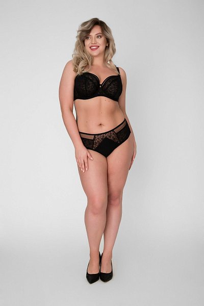 Бюстгальтер выполнен на косточках, с боковыми поддержками для предотвращения скатывания пояса, чашки мягкие шитые из гипюра с цветочным рисунком, с Т-образным швом, продублированы сеткой. Спинка из плотной стабилизирующей сетки. Бретельки пришиты, регулируются по длине, на спине застёжка - удлинитель на крючках, фурнитура металлическая крашеная.