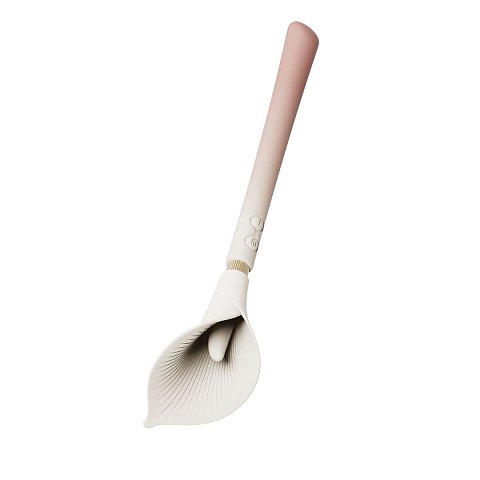 Zalo Calla: двойное удовольствие в обычном бутоне! Нежный цветок с мощной начинкой! Мини-вибратор, который выглядит как элегантный аксессуар, но дарит одновременную стимуляцию клитора (лепесток) и вагины (стебель). Идеален для тех, кто ценит красоту и приватность.<br><br>  2 независимых мотора + 8 режимов на каждом — клитор + G-зона = двойной оргазм<br>  Супер-легкий (52 гр) — легче пачки салфеток, поместится в косметичку<br>  <50 дБ — тише шепота, можно использовать даже рядом с партнером<br>  IPX7 водонепроницаемость — погружайте в ванну на 30 мин<br>  1 час зарядки = 1 час игры (USB-магнитный кабель в комплекте)<br>  Покрытие Softek — как египетский шелк на коже Рабочая длина - 10 см, диаметр - 1,8 см.